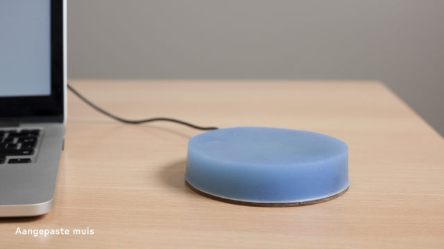 Communicatiehulpmiddelen aangepaste muis